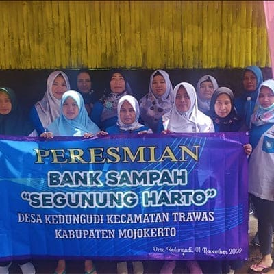 java_indonesia_recycling_project_-_love_is_project.jpg?v=1610611079