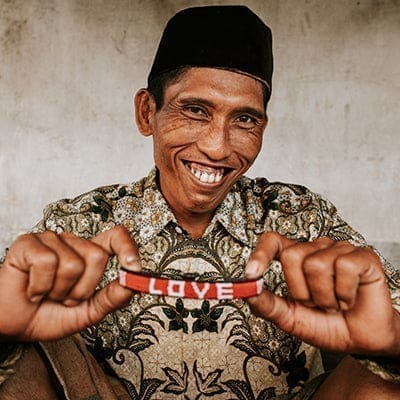 love_is_project_-_indonesia.jpg?v=1607921856