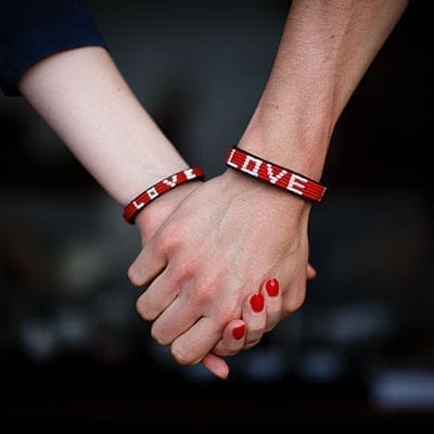 love_is_project_original_red_love_bracelets_-_Good_morning_america.jpg?v=1607909034