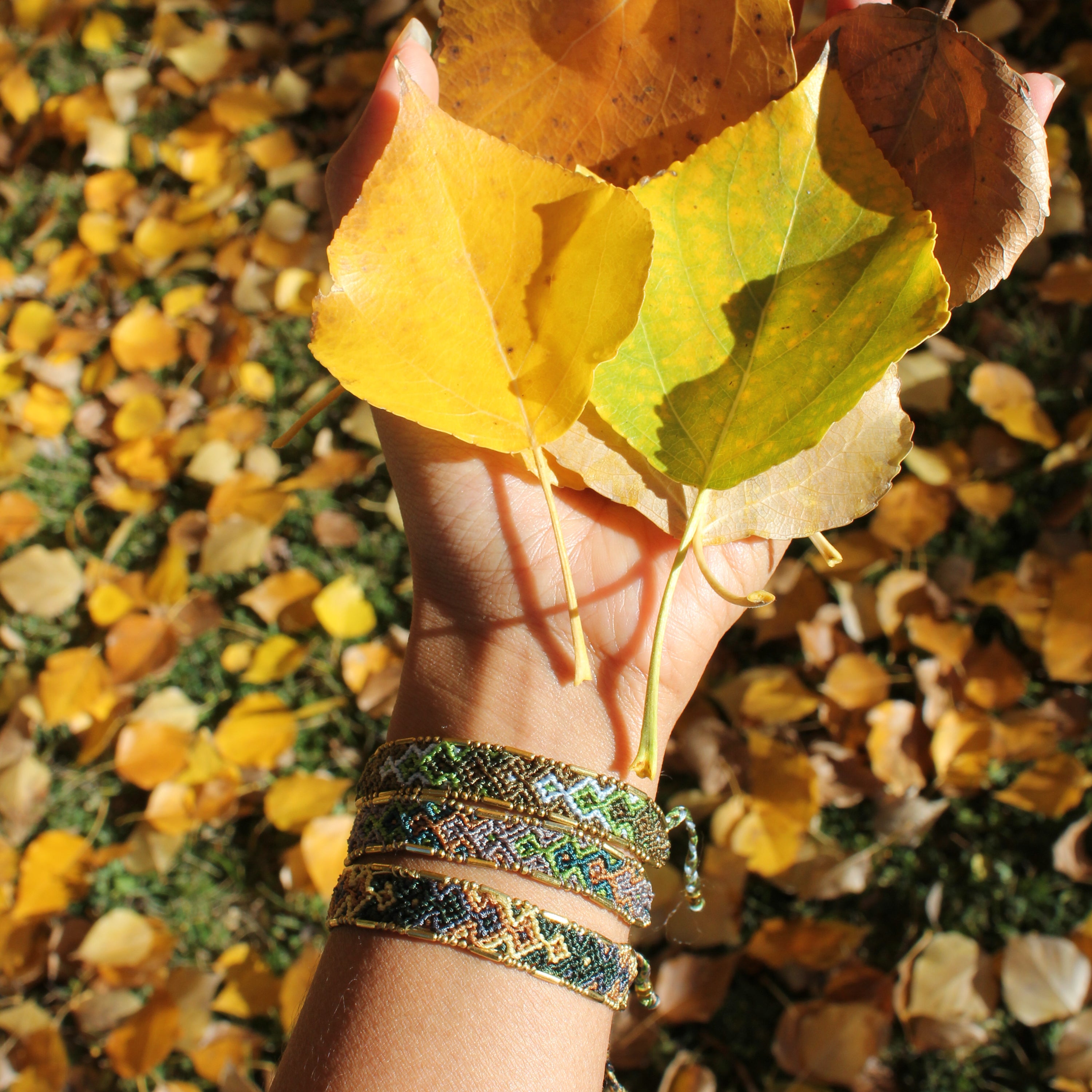 Fall Season~Maple & Oak Leaves~Acorn~pine Cone~charms Expandable Bangle  Bracelet | eBay