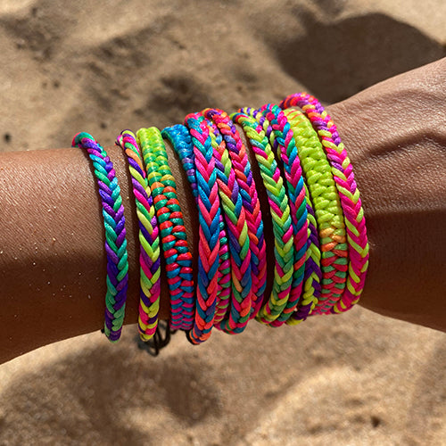Cotton Friendship Bracelets – Sew Bonita