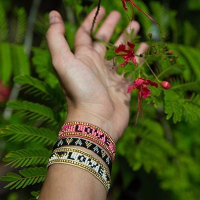 Heidis Handmade Authentic Rainbow Loom Bracelets -   Rainbow loom  bracelets easy, Rainbow loom bracelets, Loom bracelet patterns